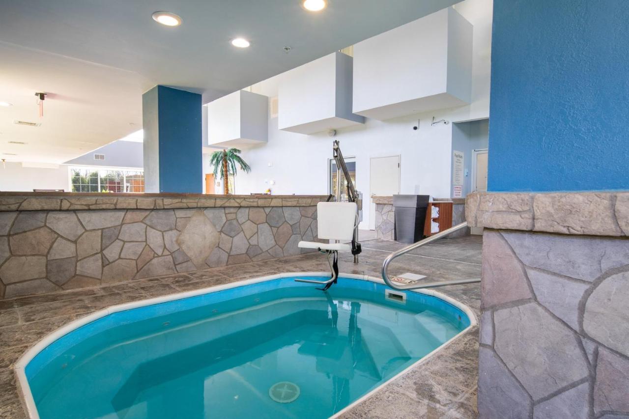 Express & By Ihg Bedford
