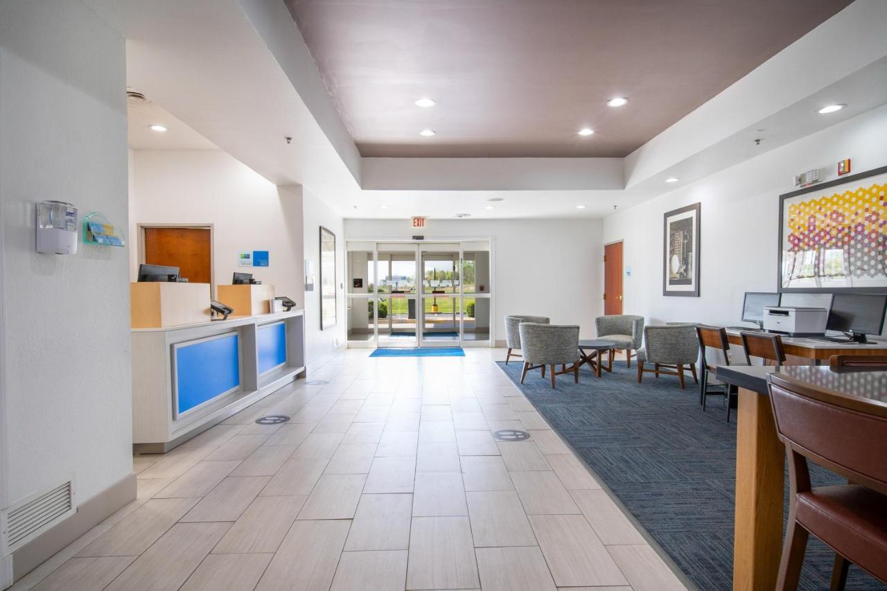 Express & By Ihg Bedford