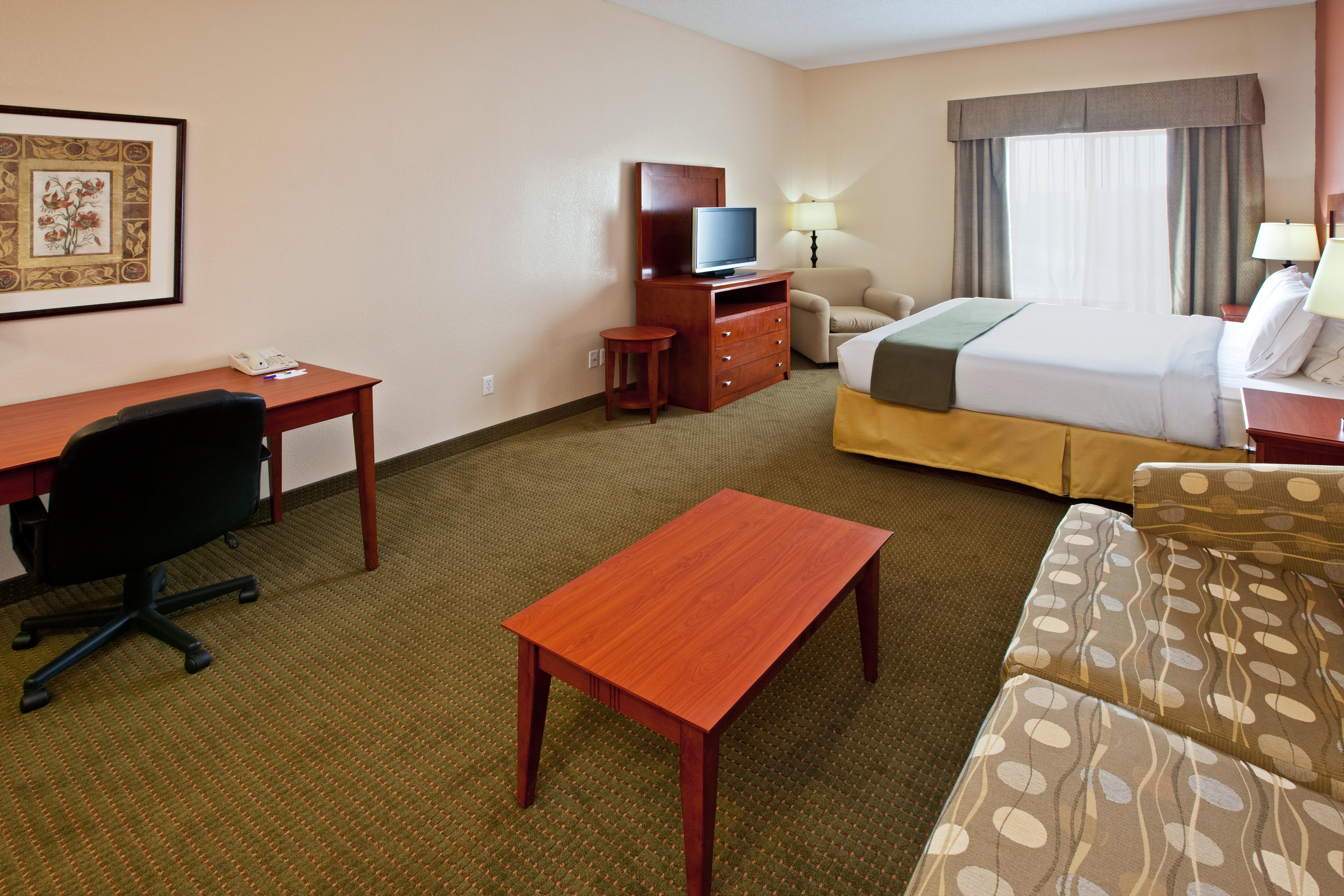 Express & By Ihg 2* Bedford