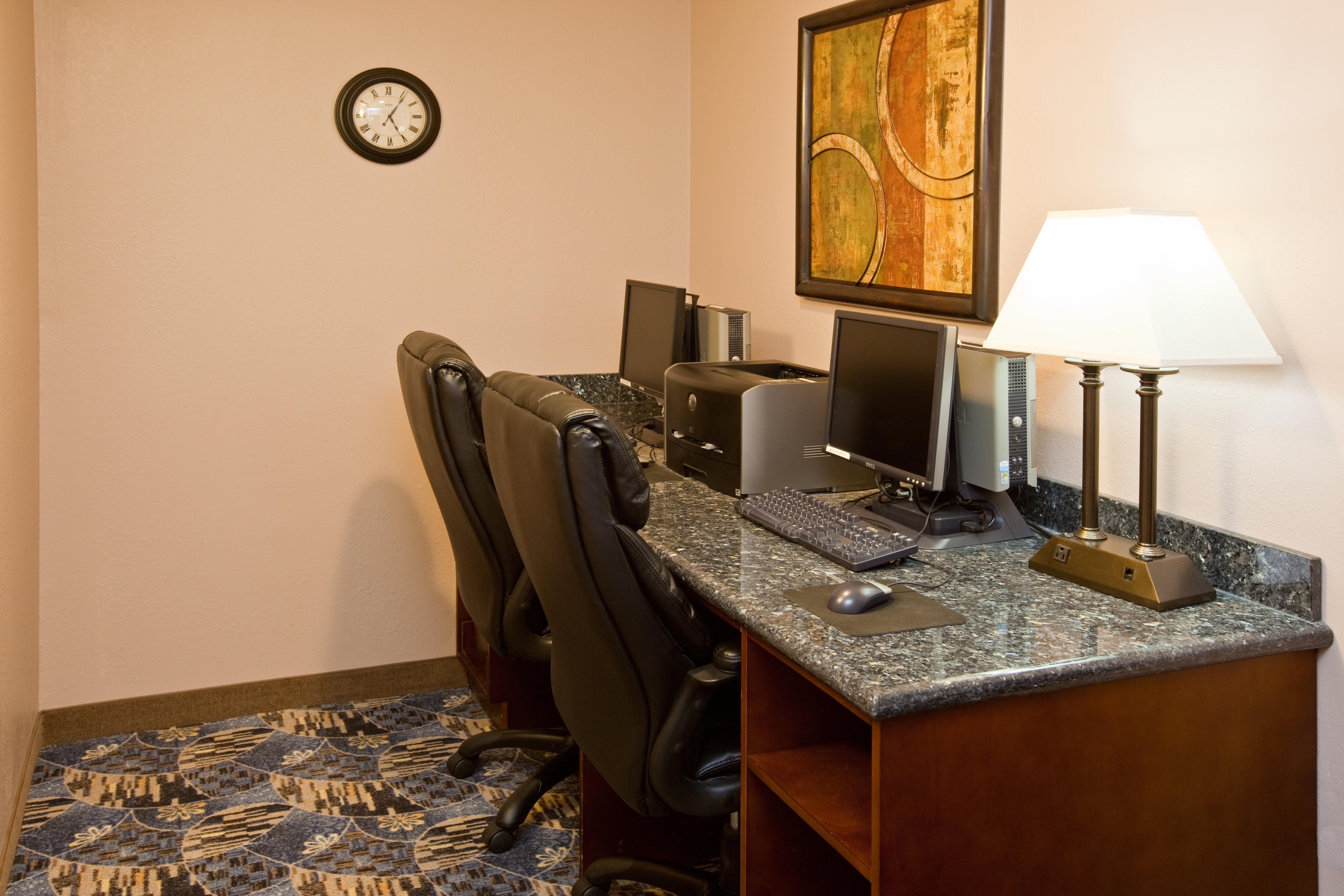Hotel Express & By Ihg