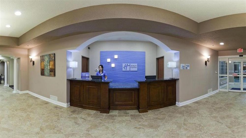 Express & By Ihg 2* Bedford
